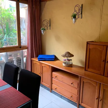 The Maspalomas , 2 Hab 6pax Holiday home *